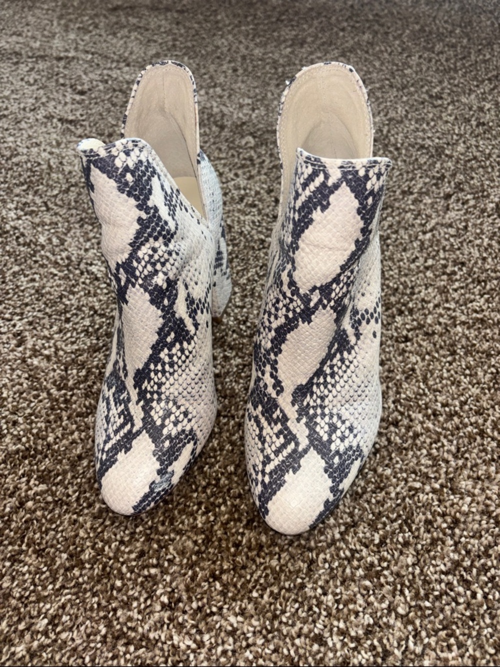 Steve Madden Snake skin booties